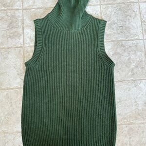Michael Kores gorgeous deep Hunter Green turtleneck sweater size M